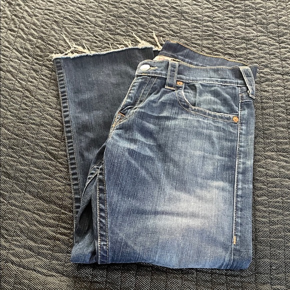 True Religion Ricky Distressed Blue Jeans - Picture 5 of 13